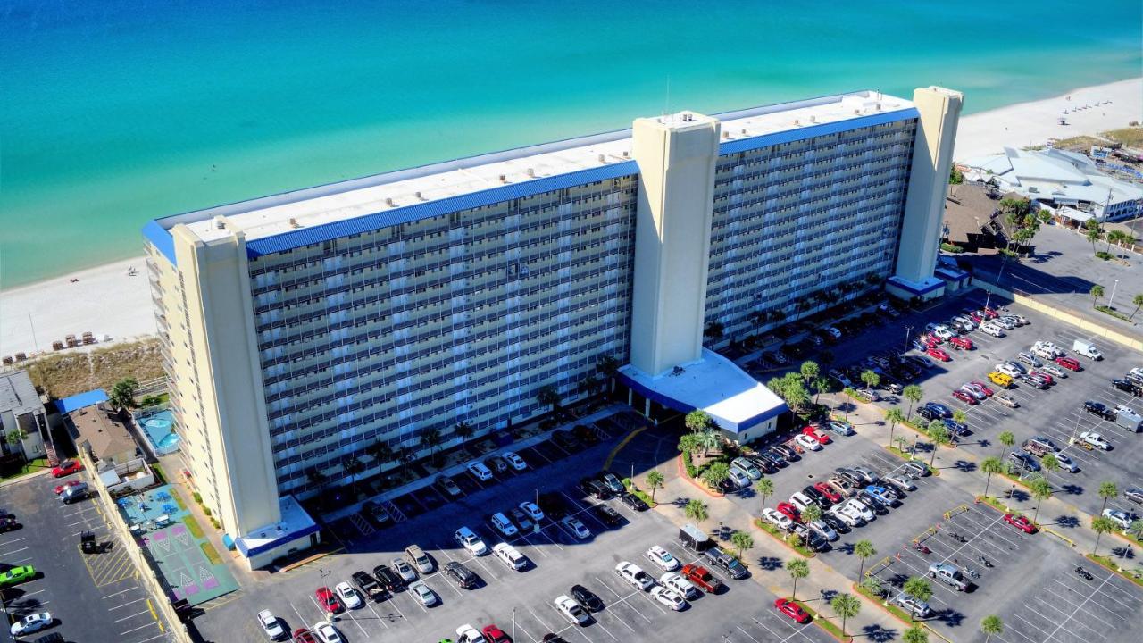 Apartment Summit 330