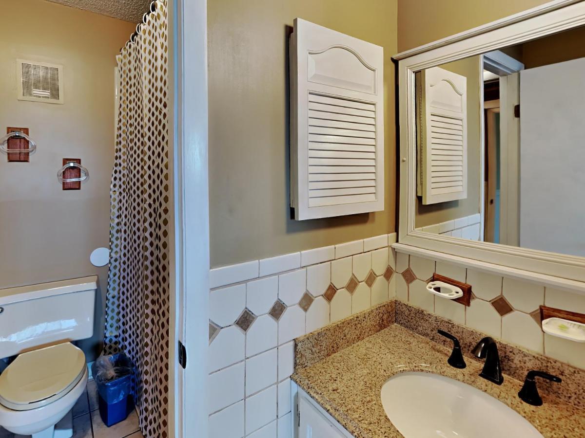 Apartment Summit 330